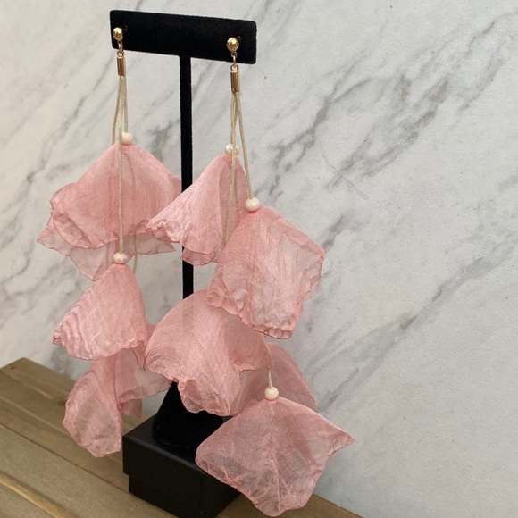 Bohemian Long Pale Pink Flower Tassel Earrings - Picture 5 of 14